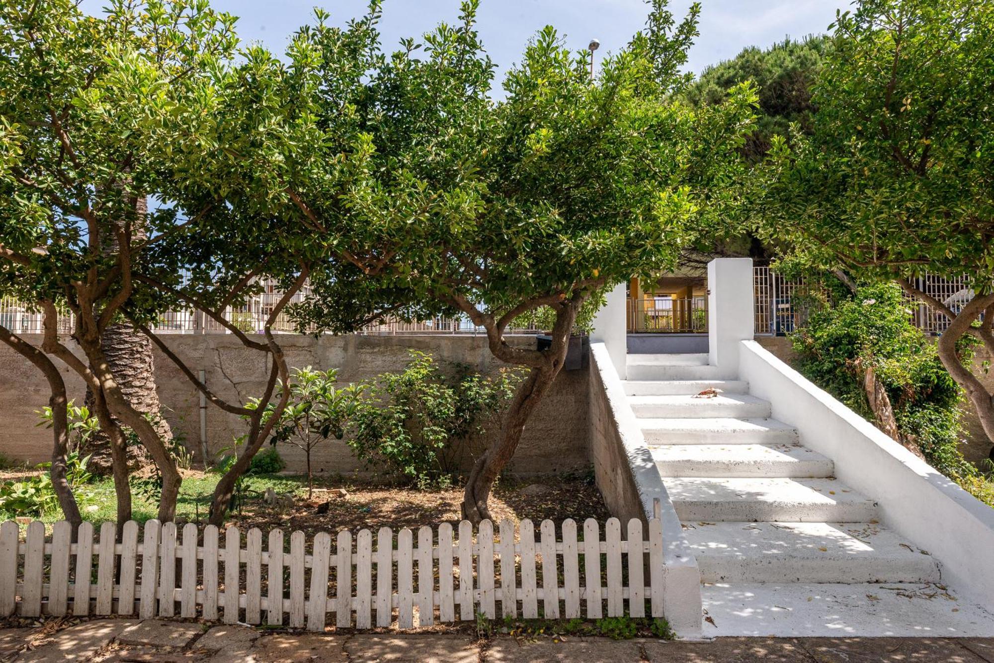 Guest House - Affittacamere Green Apartment - By Faendho Porto Torres Buitenkant foto