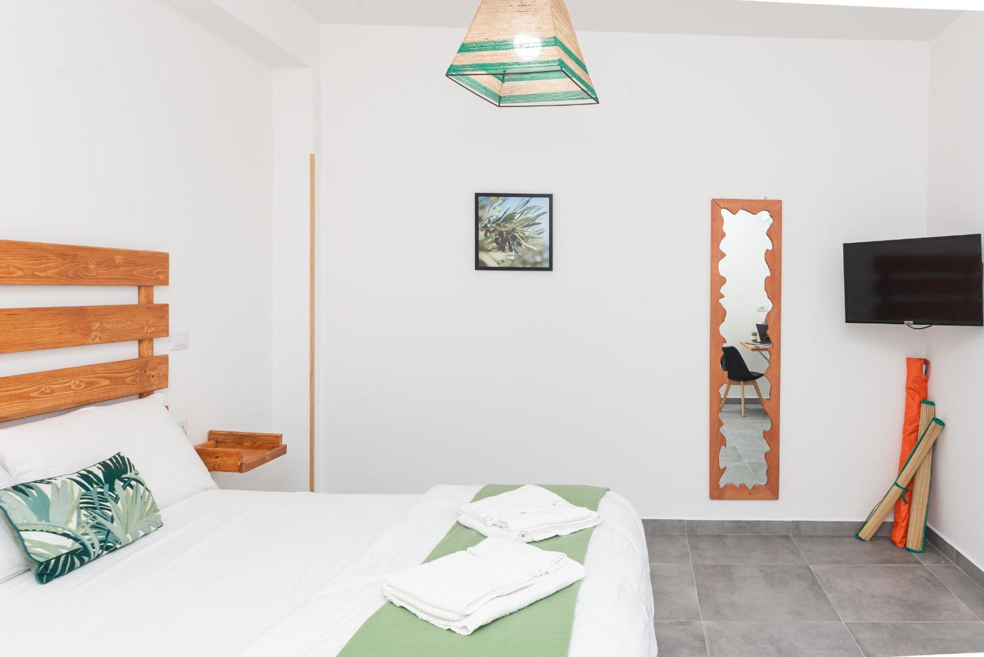 Guest House - Affittacamere Green Apartment - By Faendho Porto Torres Buitenkant foto